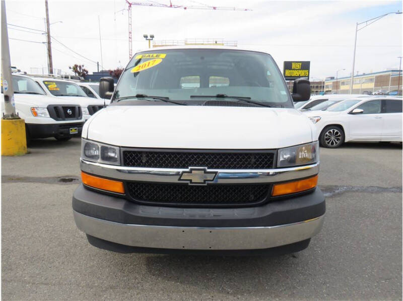 2017 Chevrolet Express 2500