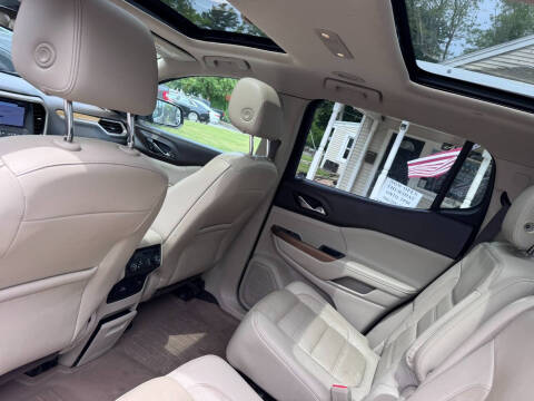 2017 GMC Acadia Denali