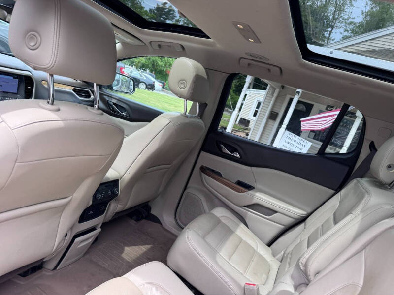 2017 GMC Acadia Denali