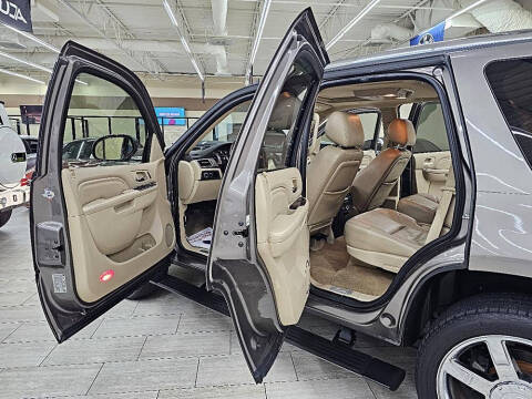 2013 Cadillac Escalade Luxury