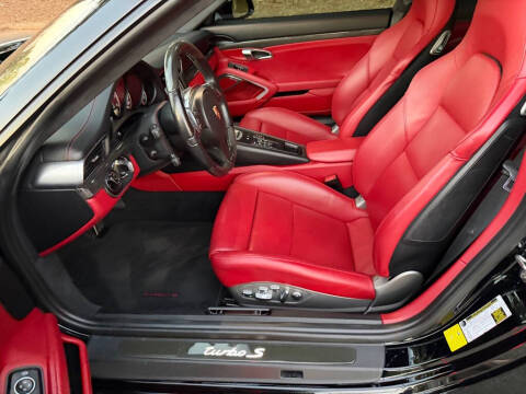 2015 Porsche 911 Turbo S