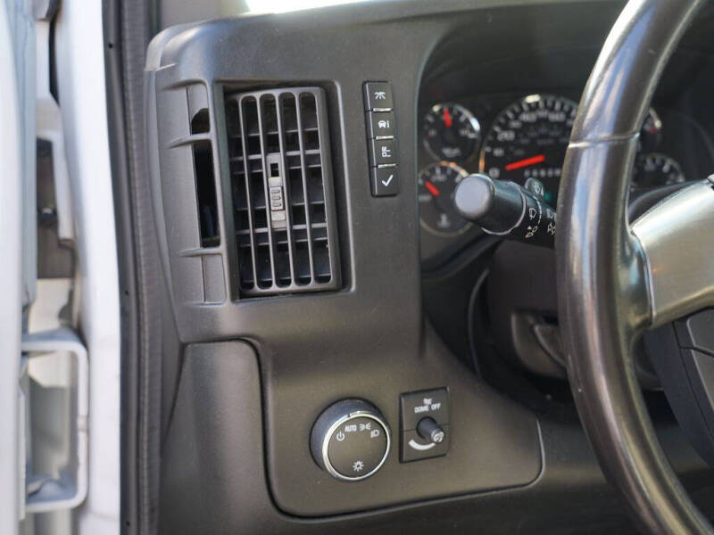 2017 Chevrolet Express 2500