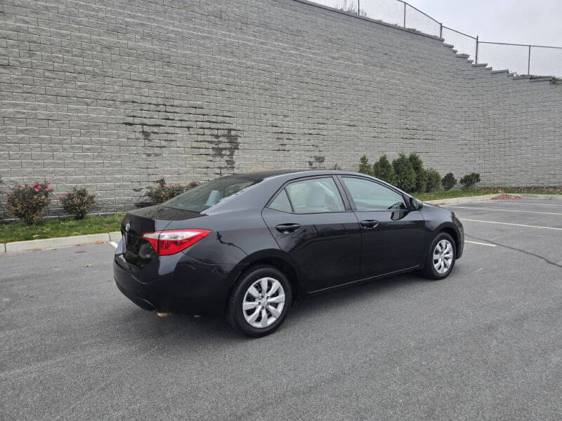 2015 Toyota Corolla LE