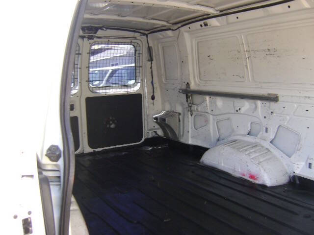 2003 Ford E-Series E-350 SD