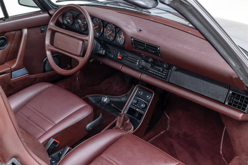 1987 Porsche 911 Carrera