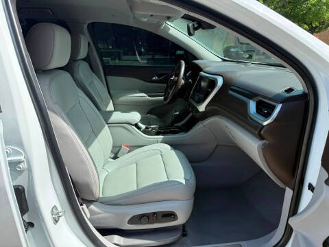 2017 GMC Acadia SLT-2