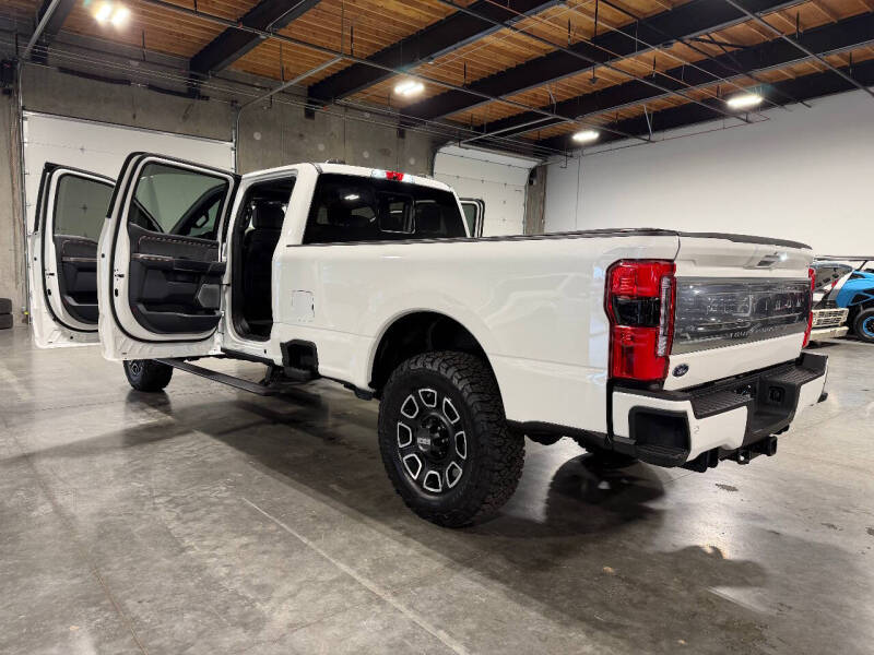 2024 Ford F-350 Super Duty Platinum