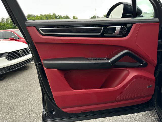 2021 Porsche Cayenne GTS