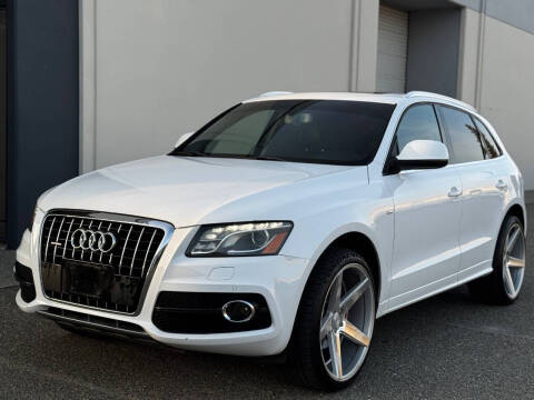 2012 Audi Q5 3.2 quattro Premium Plus