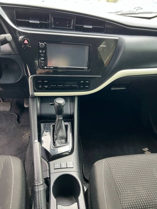 2018 Toyota Corolla iM