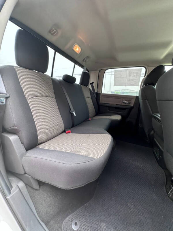 2012 RAM 3500 SLT