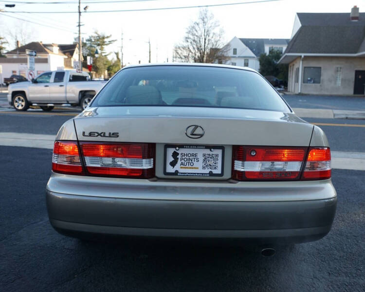 2000 Lexus ES 300