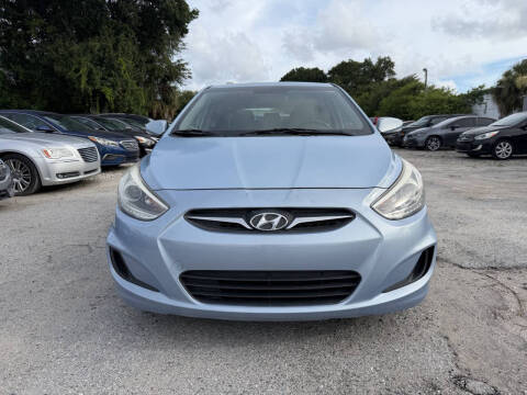 2014 Hyundai Accent SE