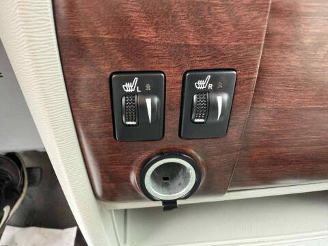 2014 Toyota Sienna XLE 7-Passenger