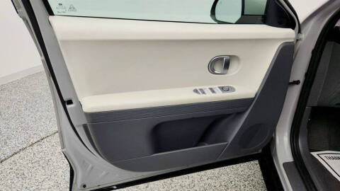 2022 Hyundai Ioniq 5 SE