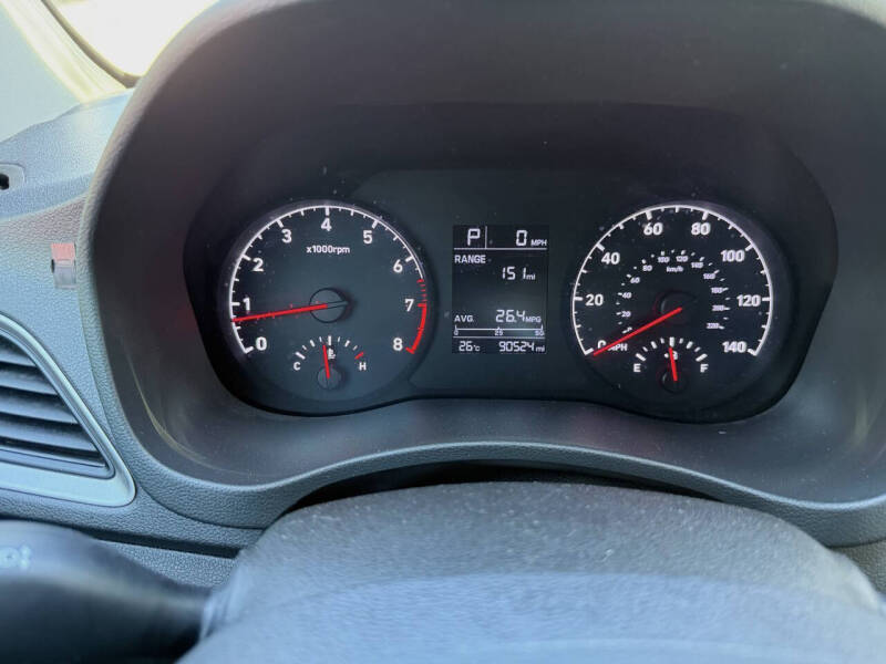 2019 Hyundai Accent SE