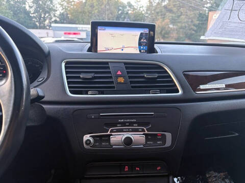 2018 Audi Q3 2.0T quattro Premium Plus