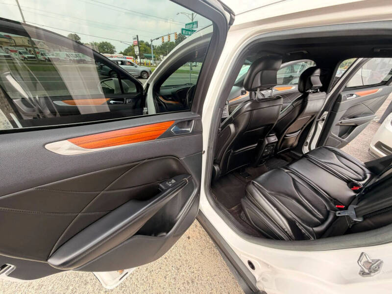 2017 Lincoln MKC Select