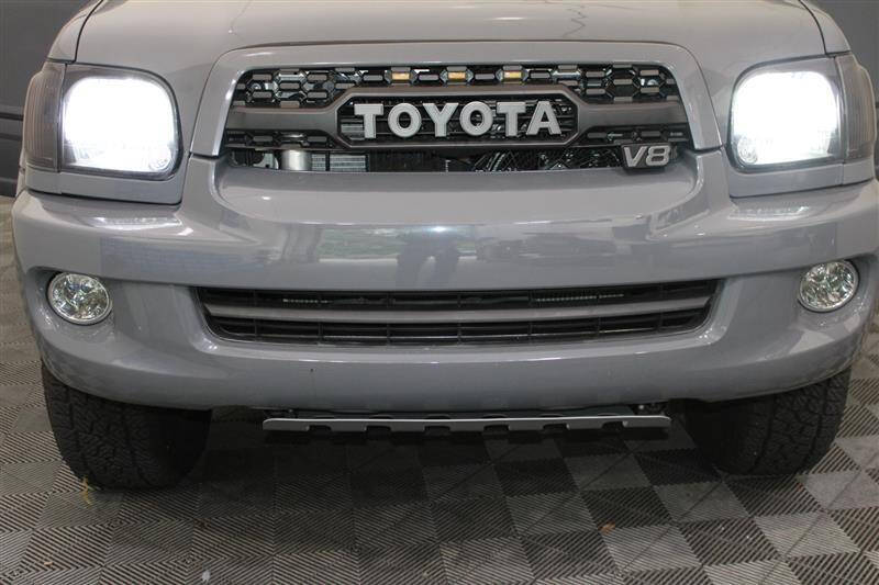 2006 Toyota Sequoia SR5