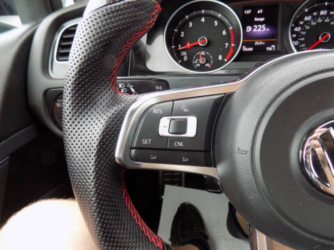2016 Volkswagen Golf GTI S