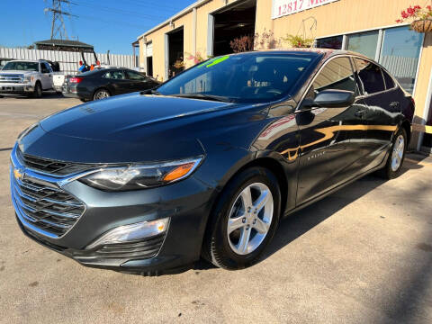 2019 Chevrolet Malibu for sale at Market Street Auto Sales INC in Houston TX