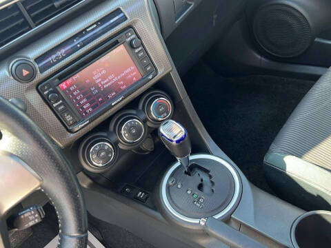 2014 Scion tC 10 Series