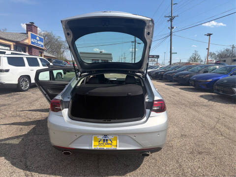 2018 Buick Regal Sportback Preferred II