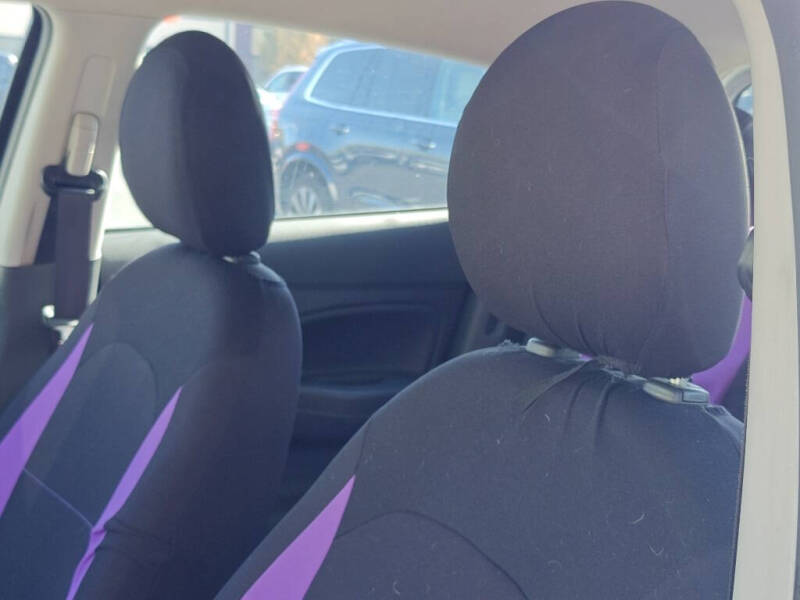 2018 Mitsubishi Mirage ES