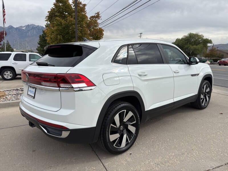 2024 Volkswagen Atlas Cross Sport SE