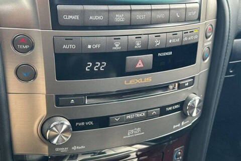 2014 Lexus LX 570