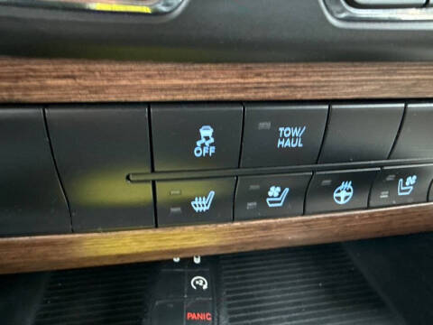 2013 RAM 1500 Laramie