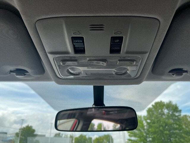 2013 Toyota RAV4 31