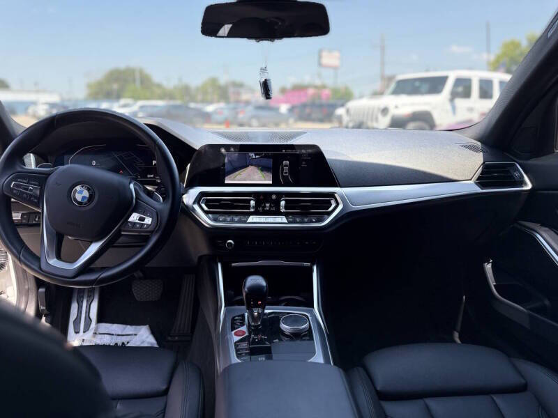 2022 BMW 3 Series 330i