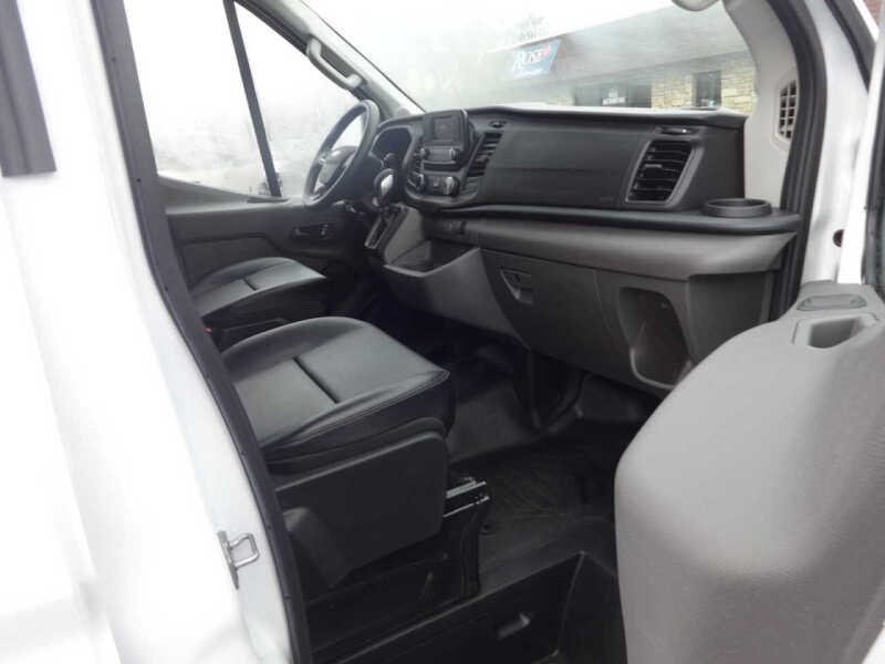2024 Ford Transit 250