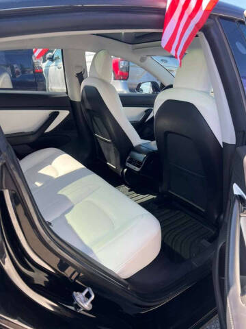 2019 Tesla Model 3 Long Range