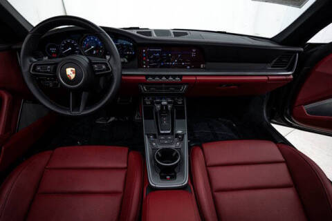 2024 Porsche 911 Carrera