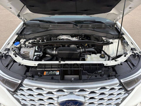 2023 Ford Explorer Platinum