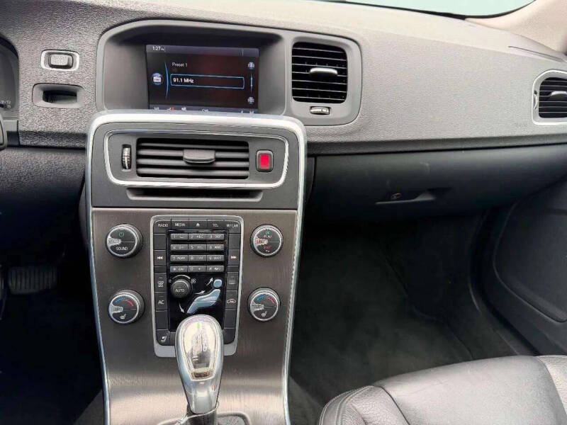 2013 Volvo S60 T5 Premier