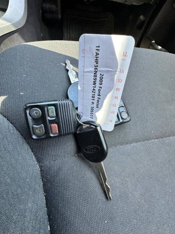 2009 Ford Focus SES