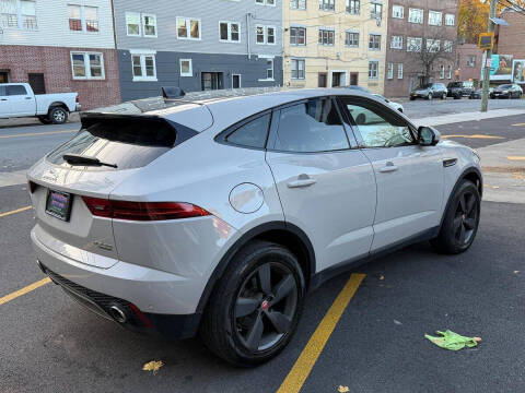 2018 Jaguar E-PACE P250 SE