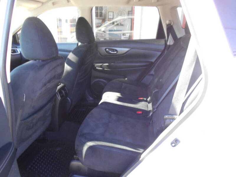 2015 Nissan Rogue SV