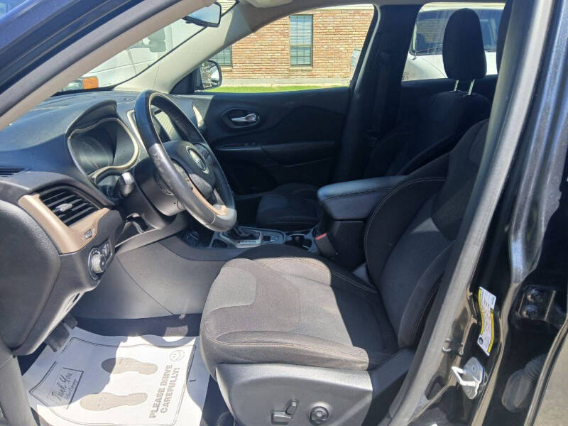 2016 Jeep Cherokee Latitude