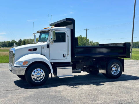 2013 Peterbilt 337