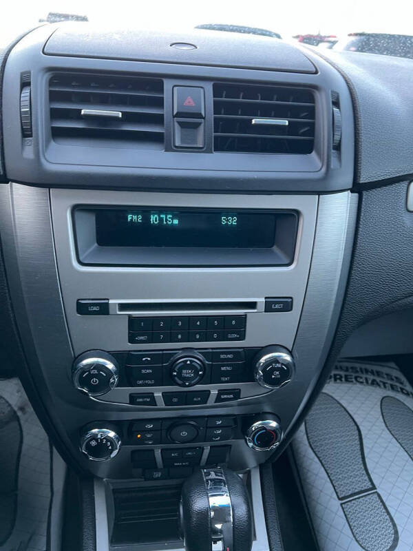2012 Ford Fusion SE