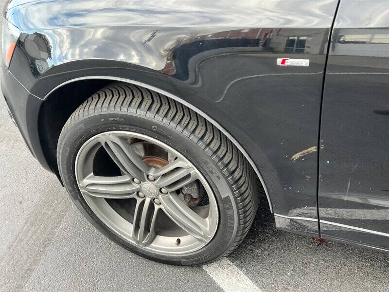 2012 Audi Q5 3.2 quattro Premium Plus