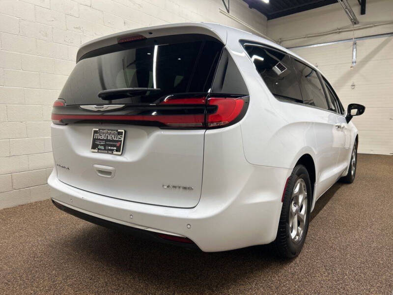 2024 Chrysler Pacifica Limited