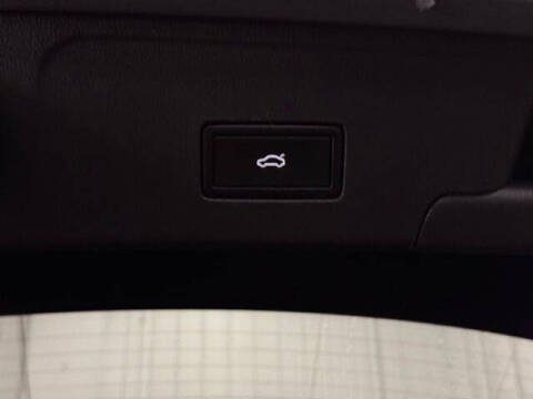 2022 Volkswagen Atlas Cross Sport V6 SEL R-Line 4Motion