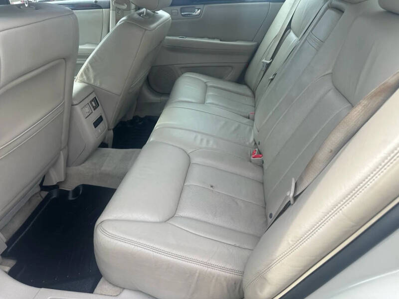 2011 Cadillac DTS Premium Collection