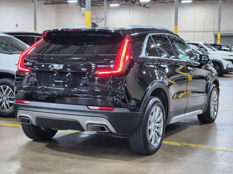 2021 Cadillac XT4 Premium Luxury
