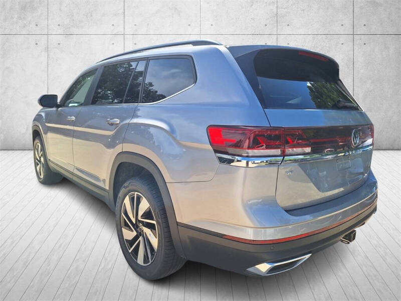 2025 Volkswagen Atlas SE